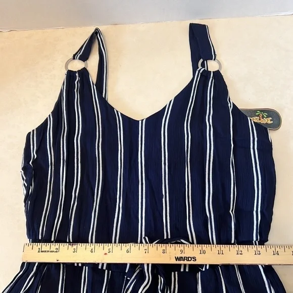 Shoreline. Jumpsuit. Blue/White Stripe. Size L. - Picture 5 of 11